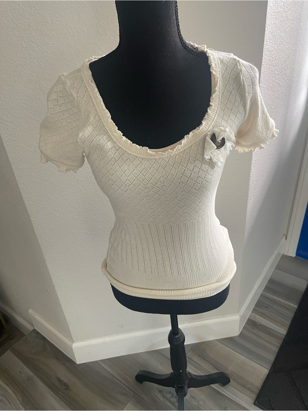 D&G Cream Openwork Knit Scoop Neck Top